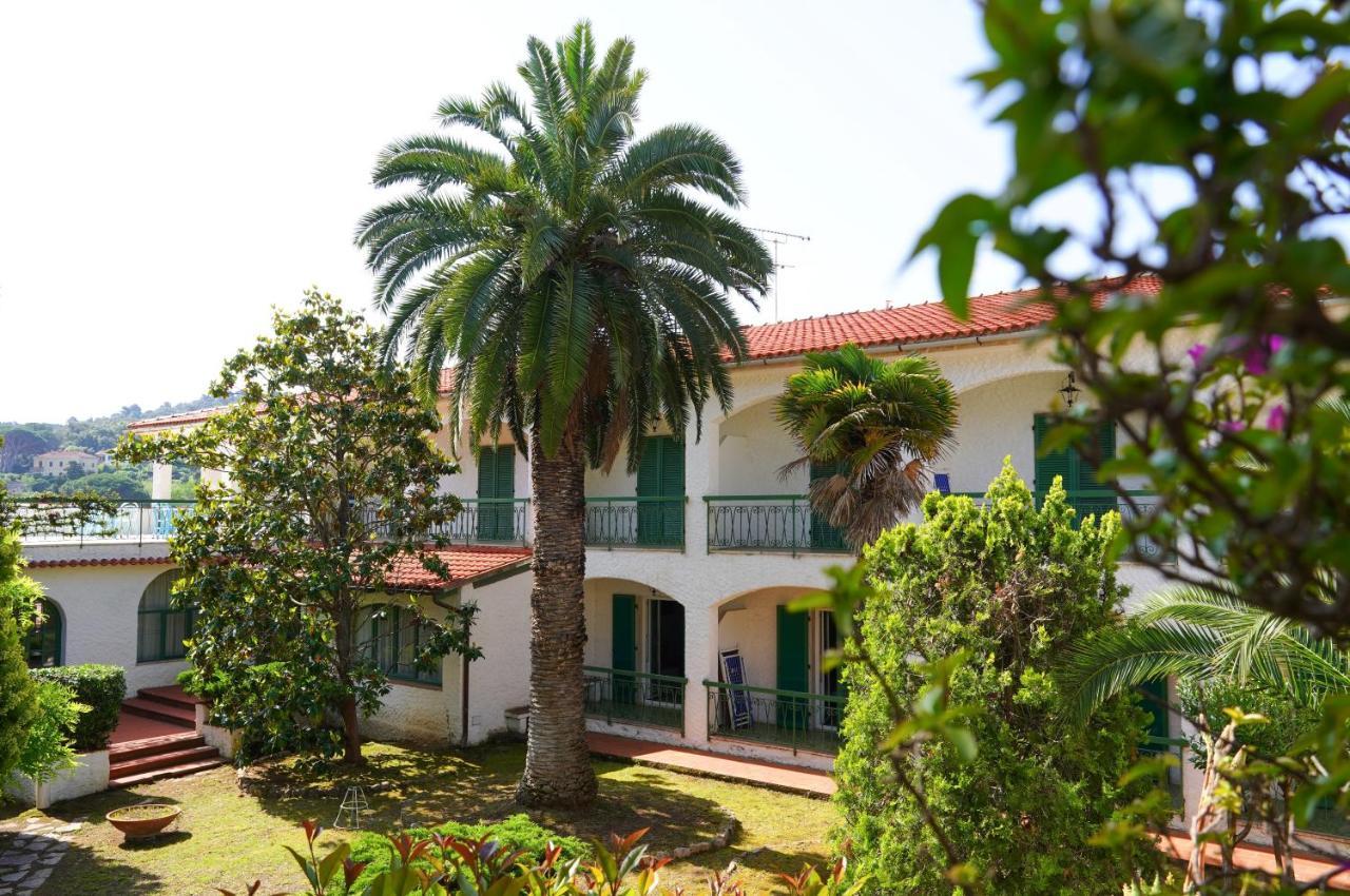 Hotel Marelba Cavo Exterior photo