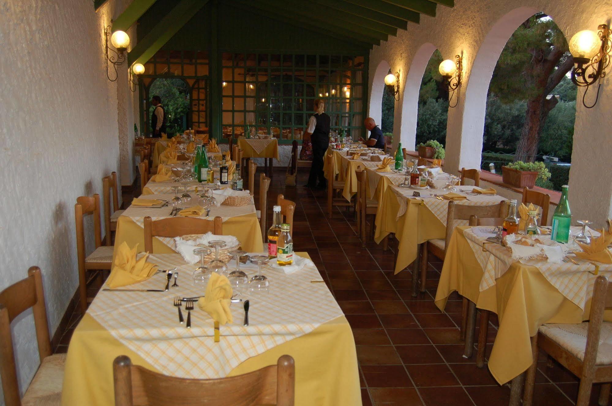 Hotel Marelba Cavo Exterior photo
