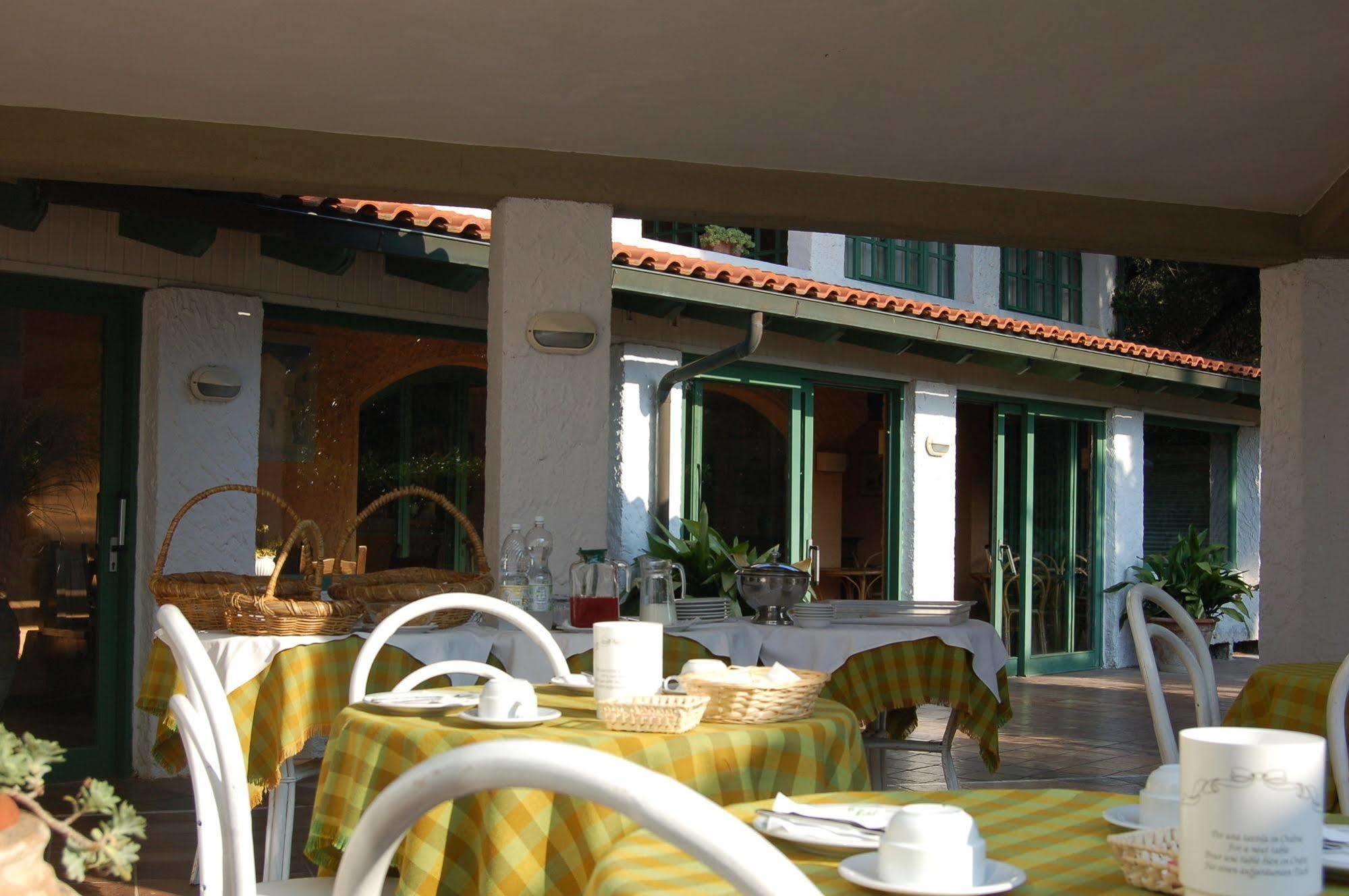 Hotel Marelba Cavo Exterior photo